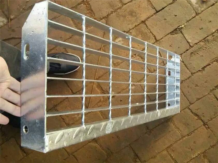 1573004230572658.jpg b002121.jpg